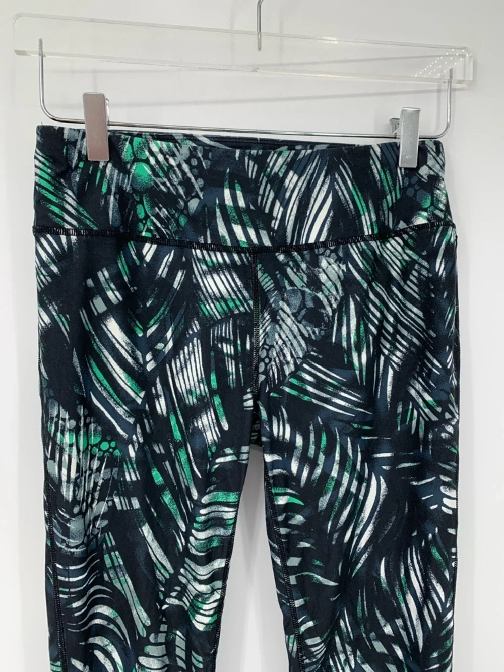 Sweaty Betty Contour Leggings full length soft Blue Green palm active yoga new M